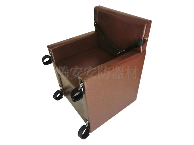 犯人審訊椅有哪些實(shí)質(zhì)性的特點(diǎn)？